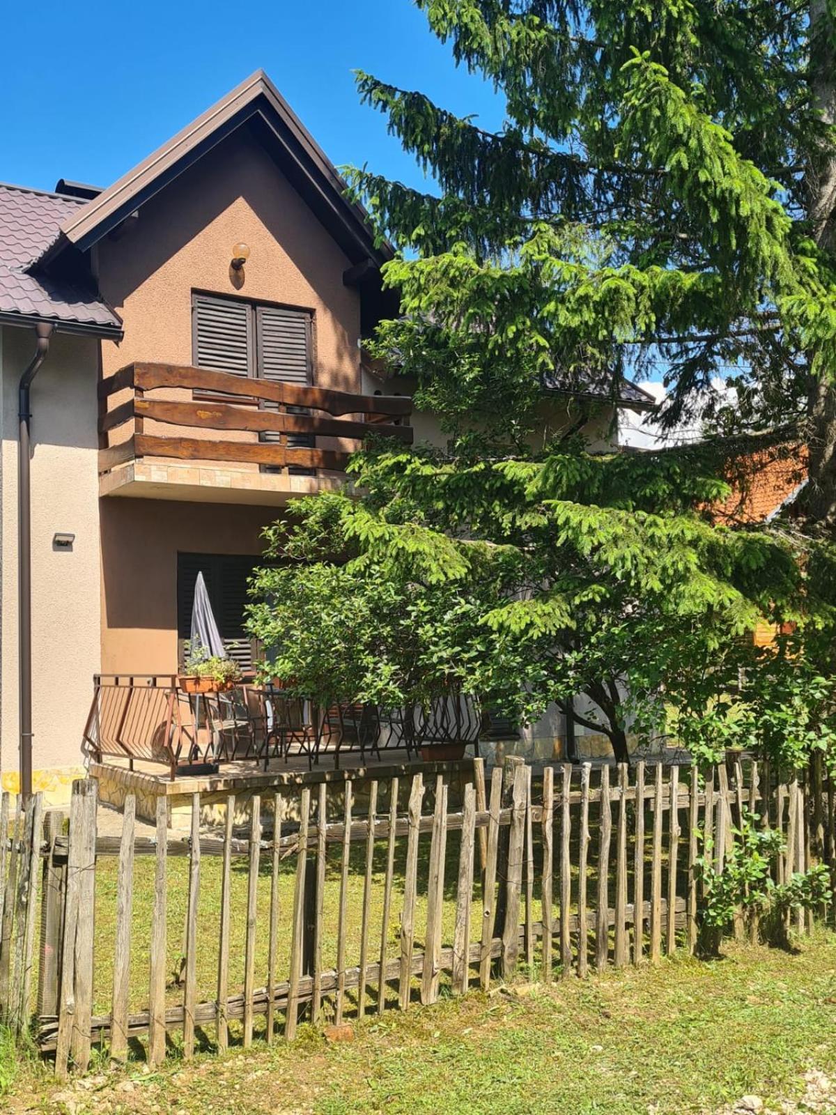 Holiday Home "Iris" Near Plitvice Lakes Rudanovac Zewnętrze zdjęcie